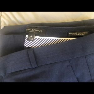 2 Pair Banana Republic Logan Pants Size 8 + capri
